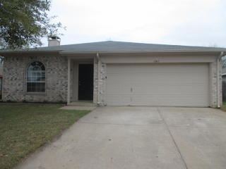 1205 Nicole Way, Burleson TX  76028-6912 exterior