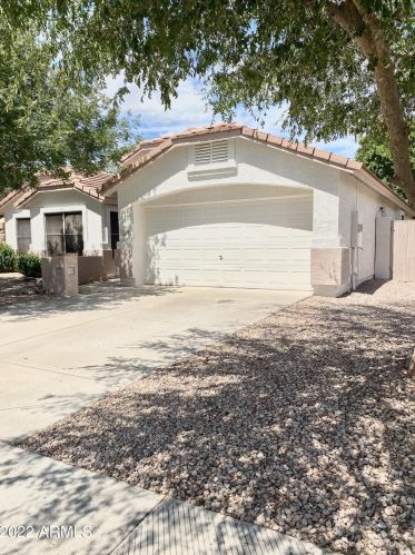 2190 Catclaw St, Gilbert, AZ 85296-3363
