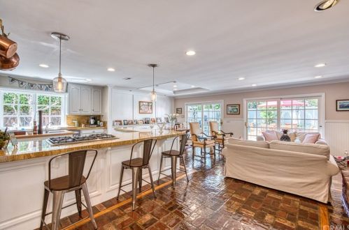 1633 Anita Ln, Newport Beach, CA 92660-4803