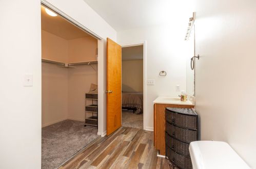 2713 Northwood Dr, Mishawaka IN  46545-3301 exterior