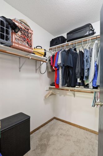 2008 Johnson Ct, Waterford MN  55057-3527 exterior