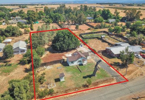59 Oakwood Ln, Oroville CA  95965-9663 exterior