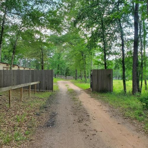 28115 Clint Neidgk Rd, Magnolia, TX 77354-4042