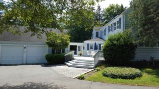 868 Riverview Dr, Brielle, NJ 08730-1642