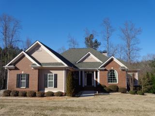5630 Toccoa Dr, Douglasville, GA 30135-5803