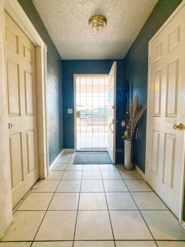 16776 Ponca St, Victorville, CA 92395-9130