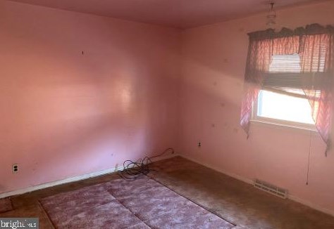 6862 Waldorf Ave, Camden NJ  08105-2821 exterior