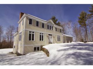 20 Carriage Ln, Hanover NH  03755-4701 exterior