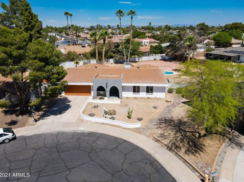 13845 41st Ave, Phoenix AZ  85053-5352 exterior