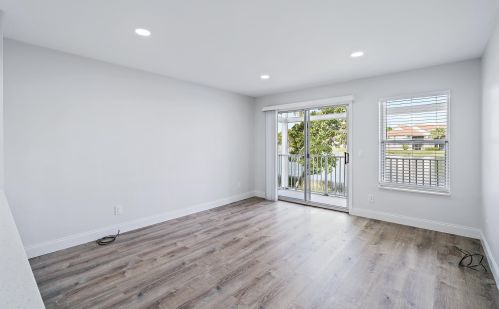 173 Cypress Point Dr, West Palm Beach, FL 33418-7139