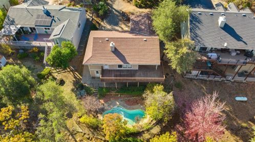 18252 Hummingbird Dr, Lake Wildwood CA  95946-9699 exterior