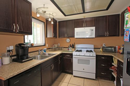 66154 6th St, Desert Hot Springs CA  92240-3170 exterior