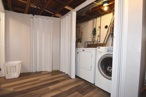 707 Millers Run Rd, Mc Donald PA  15057-2539 exterior