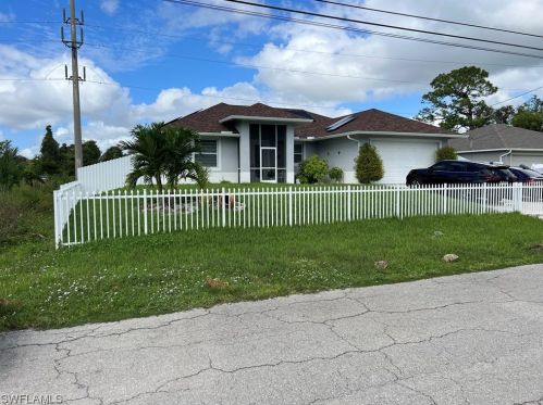 60 Floyd Ave, Lehigh Acres, FL
