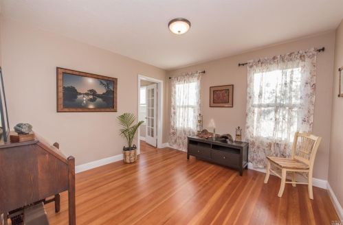 1983 Olivet Rd, Santa Rosa CA  95401-3810 exterior
