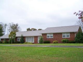 963 Andy Hillis Rd, Mc Minnville, TN 37110-7107