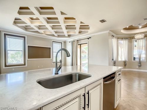 3510 15th Ter, Cape Coral FL  33993-4954 exterior