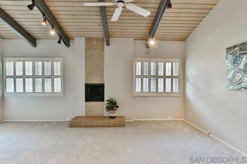 4323 Loma Riviera Ct, San Diego CA 92110-5504 exterior