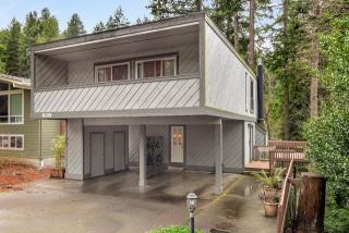 17051 2nd Ave, Seattle, WA 98177-3605