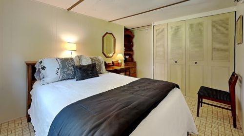 328 Mohican Trl, Mercer PA  16137-9333 exterior
