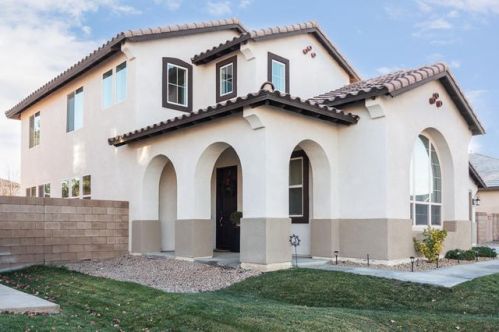 4024 Jonathon St, Lancaster, CA 93536-2485