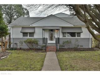 916 Redstart Ave, Chesapeake VA  23324-1840 exterior