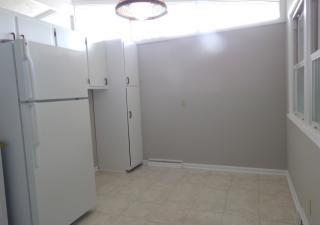 2000 Elkhart Dr, Greensboro, NC 27408-4126