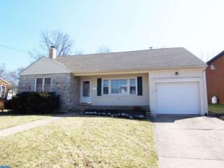 212 Henry St, Pottstown, PA 19464-4832