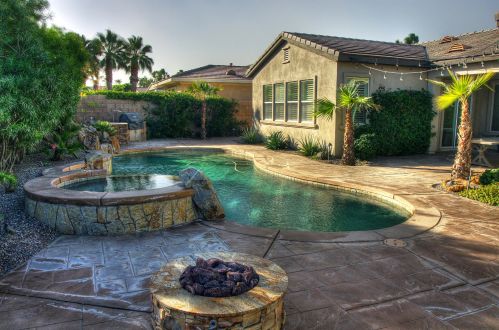 43708 Parkway Esplanade, La Quinta CA  92253-4099 exterior