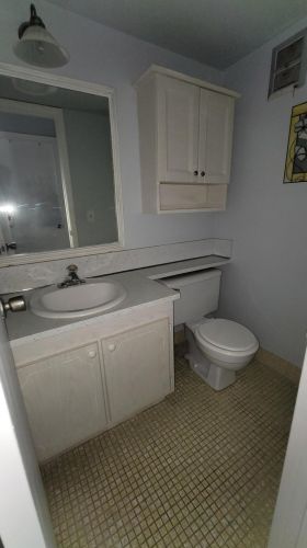 147 Chatham G, West Palm Beach FL  33417-1823 exterior