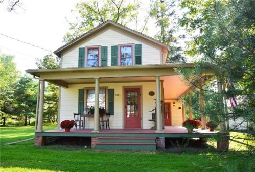 7833 Main St Fishers, Victor NY  14564-9420 exterior