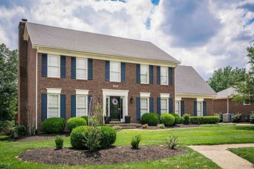 7006 Wooded Meadow Rd, Louisville, KY 40241-6411