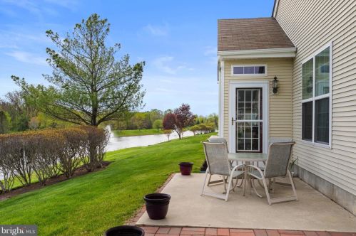 122 Somerfield Rd, Swedesboro NJ  08085-2504 exterior