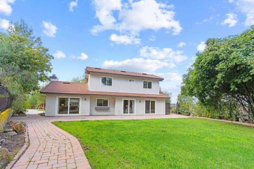 30669 Southern Cross Rd, Temecula CA  92592-3249 exterior