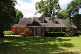 2755 Seminole Dr, Marianna, FL 32446-7835