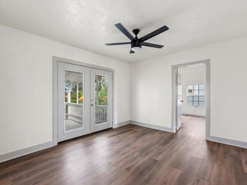 2202 67 St, Galveston TX 77551-1583 exterior