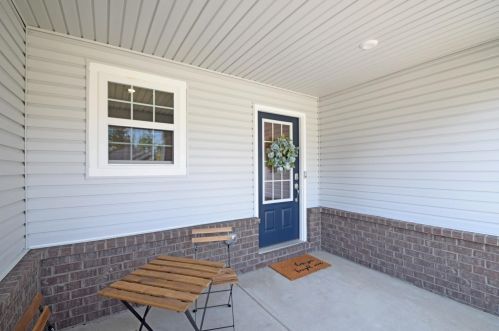 4401 Legacy Greens Dr, Stonelick, OH 45103-7125