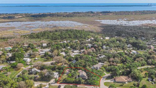 5510 Raintree Trl, Fort Pierce FL 34982-3874 exterior