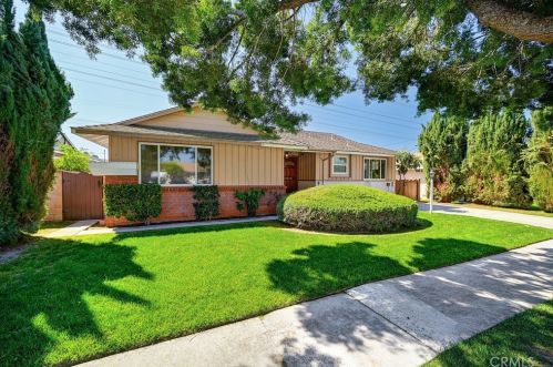 8344 Poppy Way, Buena Park, CA 90620-2130