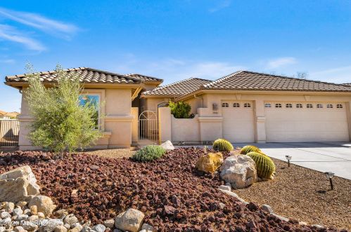 39901 Clubhouse Dr, Tucson, AZ 85739-2438