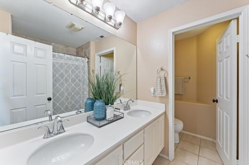 2741 Timmons, Tustin CA  92782-1325 exterior
