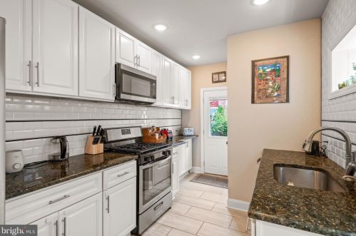 563 Shippen St, Lancaster PA  17602-4305 exterior