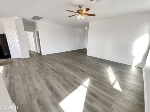 16915 Marconi Ave, Sun City AZ  85388-1509 exterior
