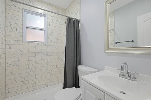 147 Waterside Ave, Northport NY  11768-2154 exterior