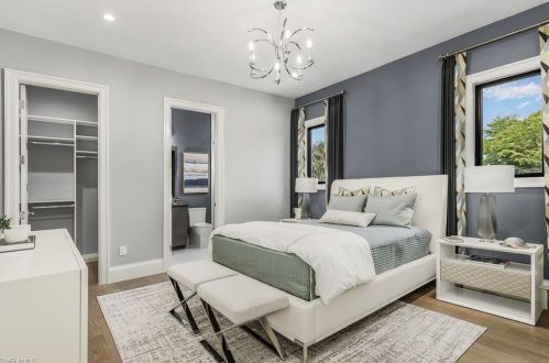 81 North St, Naples FL  34108-2921 exterior