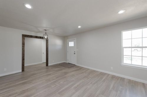 918 Hillcrest St, Denton TX  76201-2407 exterior