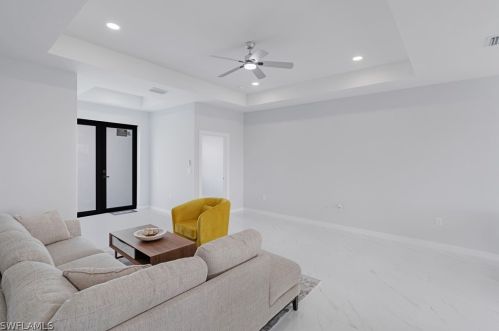 301 15th Ter, Cape Coral FL  33909-1239 exterior