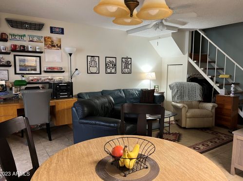 815 Hayden Rd, Scottsdale, AZ 85257-4405