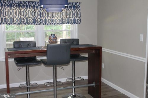 704 Independence Blvd, Dover DE  19904-2658 exterior