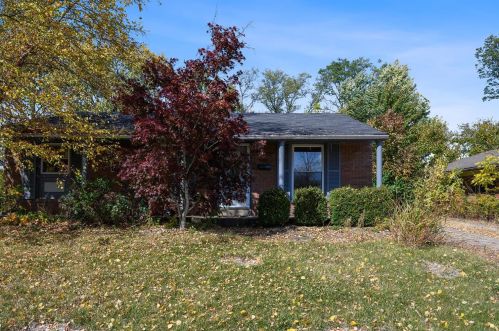 9285 Comstock Dr, Cincinnati, OH 45231-2866